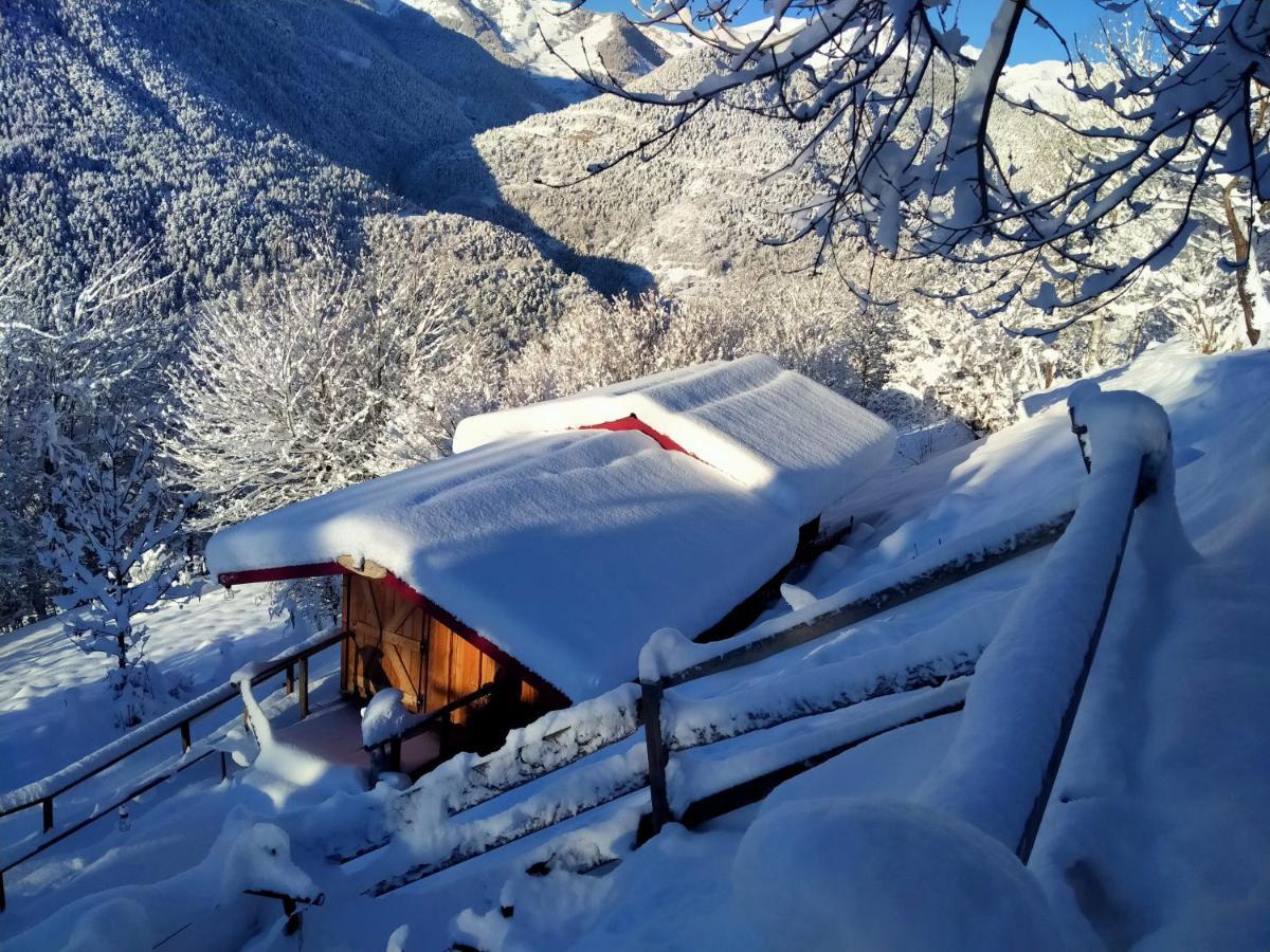 Les Toits Rouges - Le Luxe De La Simplicite Au Bout Du Sentier Bed & Breakfast Saint-Etienne-de-Tinee Luaran gambar