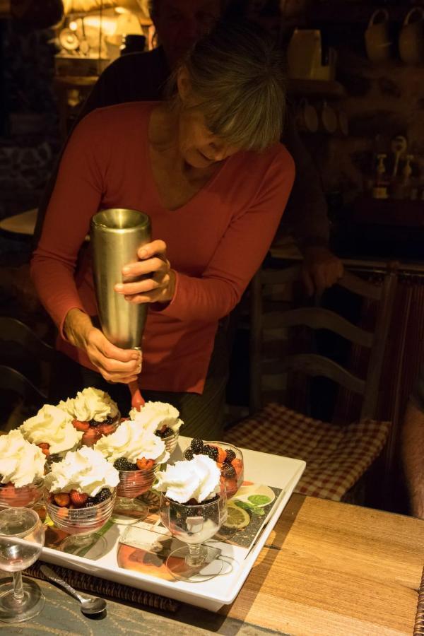 Les Toits Rouges - Le Luxe De La Simplicite Au Bout Du Sentier Bed & Breakfast Saint-Etienne-de-Tinee Luaran gambar